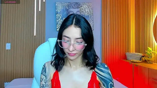 barbie scoth  online show from June 2026 11:17:02 PM