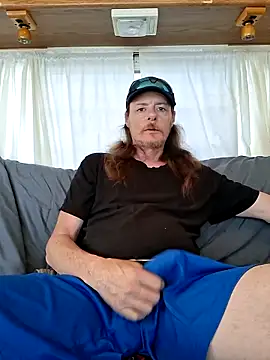 truckerlove69 online show from April 2026 03:14:01 PM