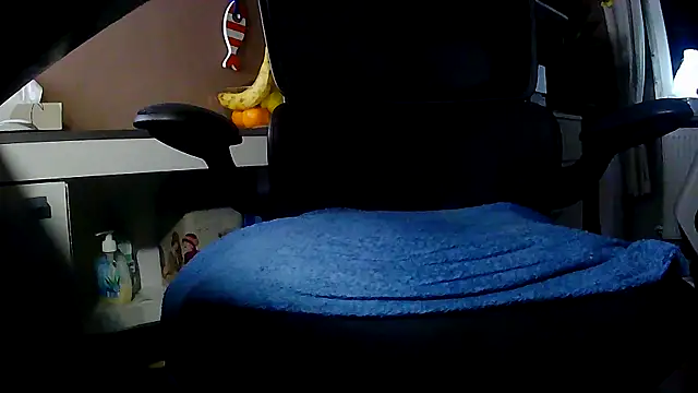 suedel65 online show from November 2025 03:53:02 AM