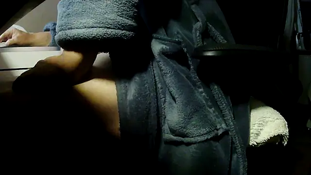 Snapshot of suedel65 chatting on April 2026 03:04:02 AM suedel65 online show from April 2026 03:04:02 AM