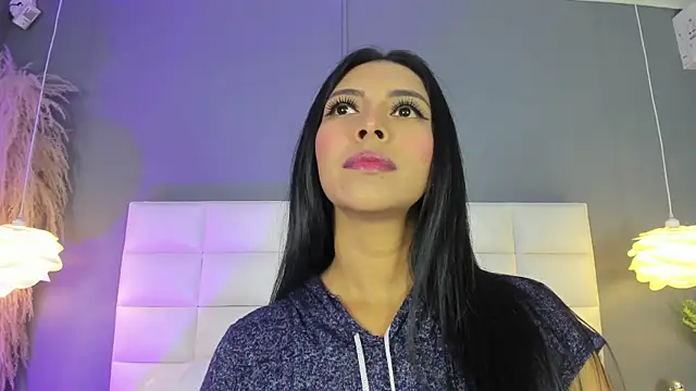 Snapshot of _BunnyNaugthy chatting on April 2026 10:33:02 PM BunnyNaugthy online show from April 2026 10:33:02 PM