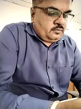 Desi Londa 143 online show from February 2026 06:40:02 AM