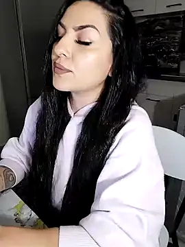 hot-babygirl online show from February 2025 08:25:01 PM