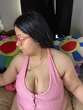 Snapshot of MsConejitaa chatting on July 2026 05:17:01 PM MsConejitaa online show from July 2026 05:17:01 PM