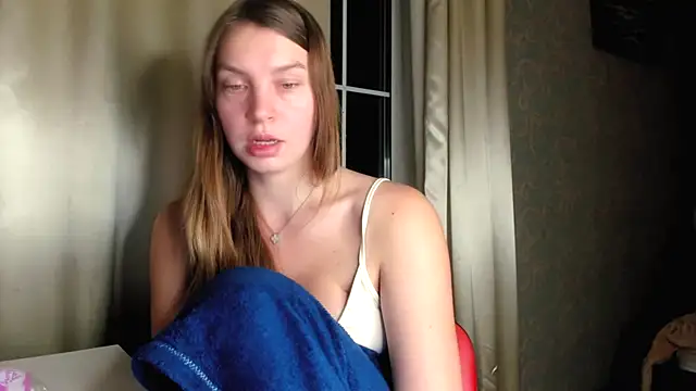 Snapshot of RubySkot chatting on December 2024 09:58:02 PM RubySkot online show from December 2024 09:58:02 PM