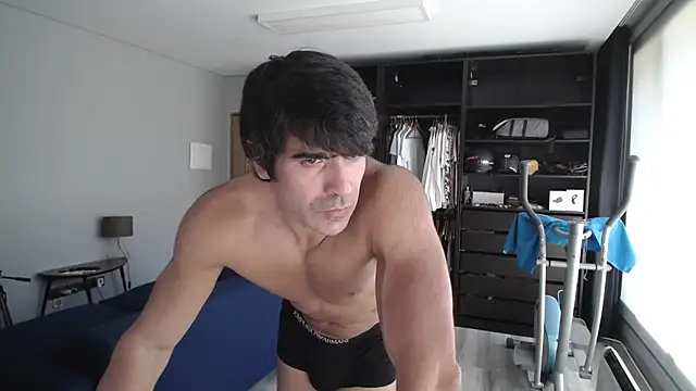 samricci21 online show from September 2025 01:16:01 PM