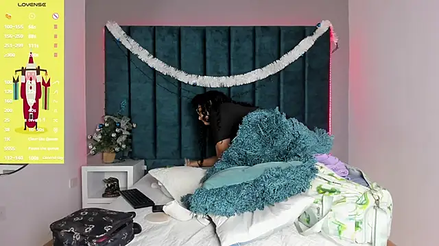 DanielleEvans  online show from January 2026 05:27:02 PM