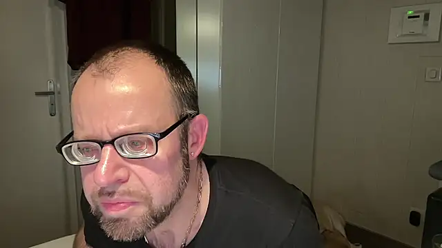 FABIOGLASSES online show from February 2026 11:56:02 PM