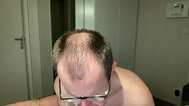 FABIOGLASSES online show from May 2026 07:52:01 PM