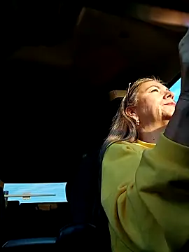 Snapshot of EvaRobinson chatting on January 2025 10:26:02 PM EvaRobinson online show from January 2025 10:26:02 PM