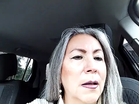 Snapshot of EvaRobinson chatting on February 2025 02:48:01 PM EvaRobinson online show from February 2025 02:48:01 PM