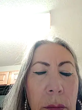 Snapshot of EvaRobinson chatting on March 2025 02:23:01 PM EvaRobinson online show from March 2025 02:23:01 PM