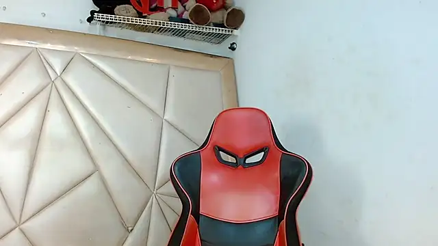 sweet brunettex lovingyou online show from April 2026 07:23:02 AM