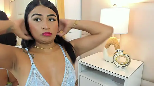 AntoniaRoss  online show from November 2025 12:59:01 PM