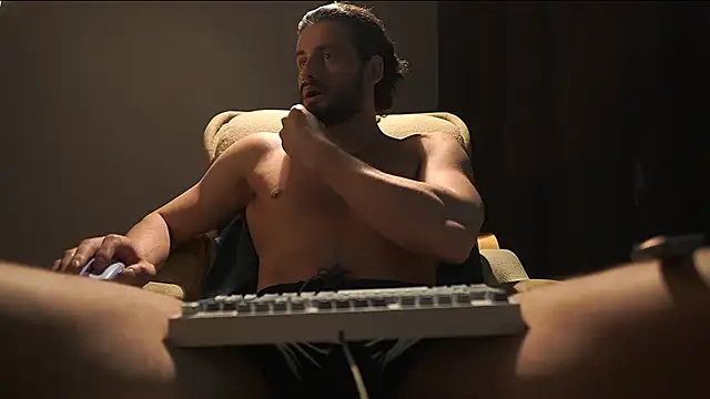 Keen   Luckystrike online show from March 2026 08:19:01 AM