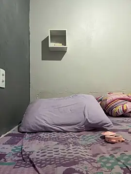 laisviana21 online show from March 2025 05:38:01 PM