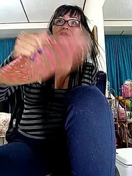 Snapshot of kelly_dirty_ chatting on October 2025 05:21:02 AM kelly dirty online show from October 2025 05:21:02 AM