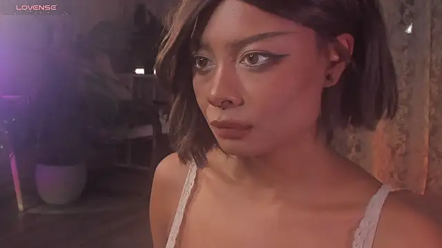 Snapshot of Ana_Peachy_ chatting on October 2025 10:54:02 PM Ana Peachy online show from October 2025 10:54:02 PM