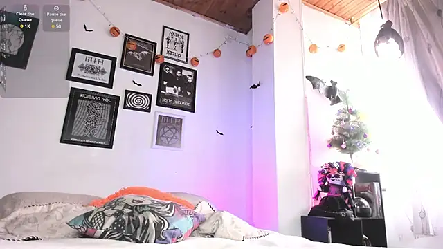 gothic do11 online show from December 2024 02:26:02 PM