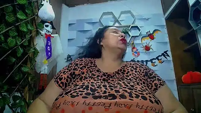 TistMature online show from October 2025 01:12:01 PM