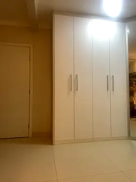 AliceStone19 online show from October 2025 05:47:01 PM