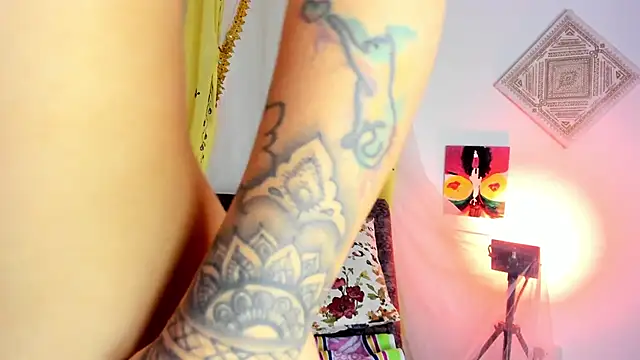 sophiaamethystt online show from September 2025 05:24:01 PM