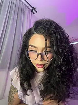 Snapshot of Samantha_Bernardo chatting on July 2026 11:40:01 PM Samantha Bernardo online show from July 2026 11:40:01 PM