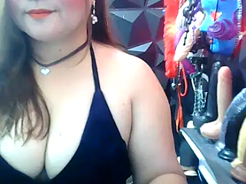 Snapshot of URFUCKINGDOLL chatting on January 2025 12:06:02 PM URFUCKINGDOLL online show from January 2025 12:06:02 PM