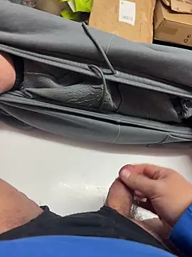 buri232 online show from December 2025 03:10:01 PM