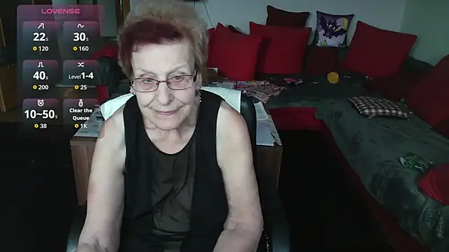 HeisseomaOriginal online show from October 2025 07:08:01 AM