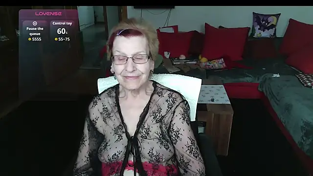 HeisseomaOriginal online show from March 2026 08:20:01 AM