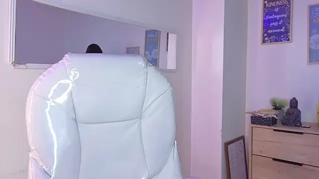 Snapshot of bluee_hazell chatting on March 2026 11:50:02 AM bluee hazell online show from March 2026 11:50:02 AM