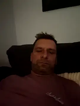 Snapshot of Mjn34 chatting on October 2025 06:03:01 AM Mjn34 online show from October 2025 06:03:01 AM