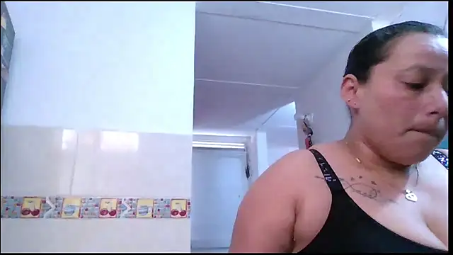 Diana Lozano online show from April 2026 05:42:02 PM