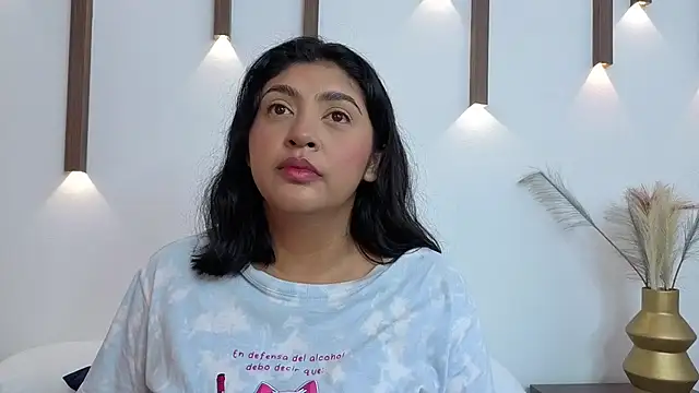 Snapshot of abby_miller26 chatting on February 2026 12:23:02 PM abby miller26 online show from February 2026 12:23:02 PM