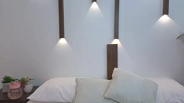 Snapshot of abby_miller26 chatting on February 2026 12:27:01 PM abby miller26 online show from February 2026 12:27:01 PM