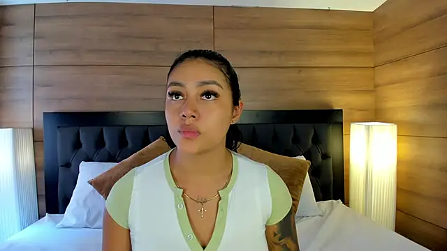 CameronCollins  online show from March 2026 07:30:01 PM