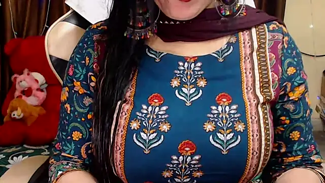 Naughty Kashish online show from November 2025 06:14:01 AM