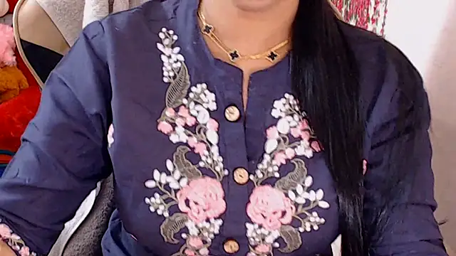 Snapshot of Naughty_Kashish chatting on June 2026 07:28:01 AM Naughty Kashish online show from June 2026 07:28:01 AM