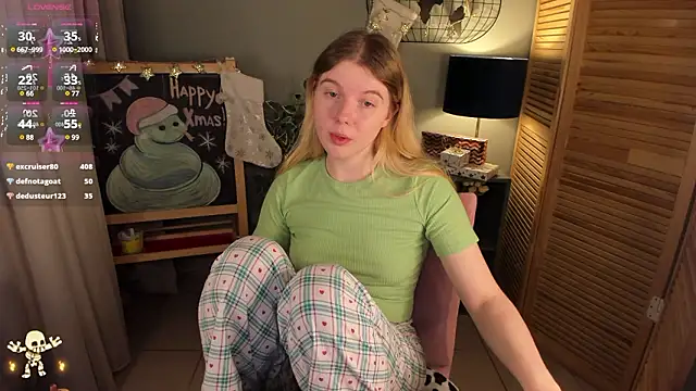 ohmyJuliet online show from December 2024 12:56:02 PM