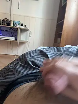 RenaudS-02 online show from February 2025 08:24:01 AM