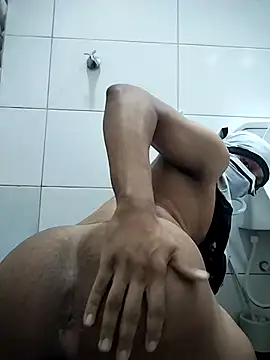 Snapshot of Rafael24445473 chatting on October 2025 04:22:02 AM Rafael24445473 online show from October 2025 04:22:02 AM