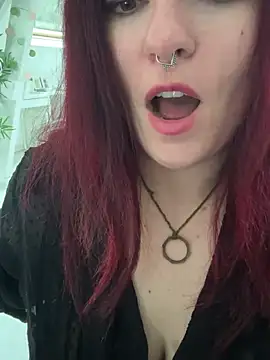 LunaMoongirl online show from September 2025 05:23:02 PM