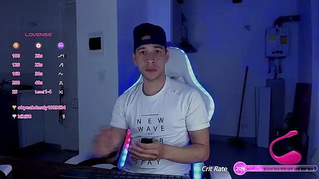 Snapshot of petter_coleman_ chatting on February 2025 01:44:02 AM petter coleman online show from February 2025 01:44:02 AM