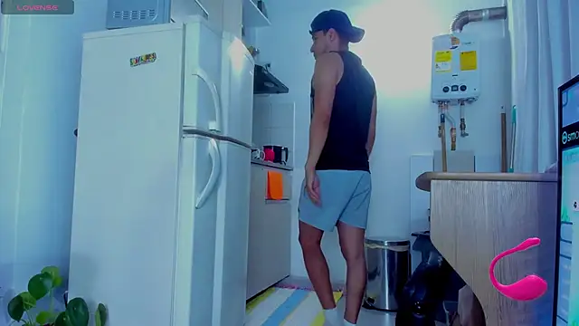 Snapshot of petter_coleman_ chatting on March 2025 09:25:02 AM petter coleman online show from March 2025 09:25:02 AM