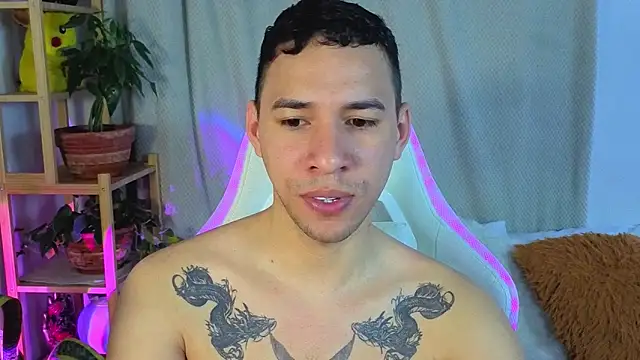 Snapshot of petter_coleman_ chatting on September 2025 02:32:01 PM petter coleman online show from September 2025 02:32:01 PM