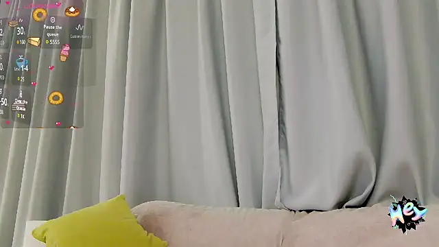 Snapshot of crystalmoon___ chatting on March 2025 08:16:02 PM crystalmoon online show from March 2025 08:16:02 PM