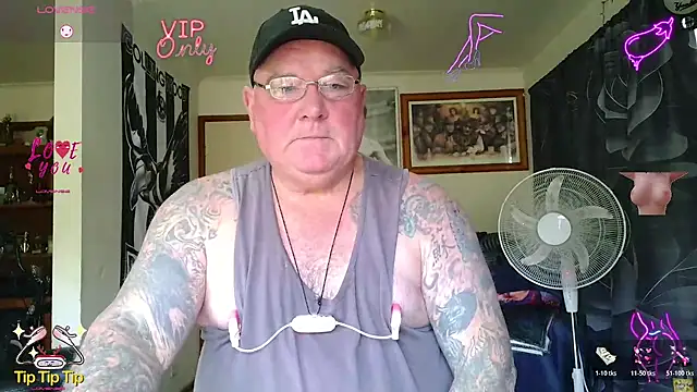 Snapshot of HOTANAL chatting on June 2026 02:24:02 AM HOTANAL online show from June 2026 02:24:02 AM