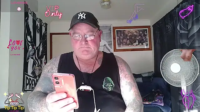 Snapshot of HOTANAL chatting on June 2026 05:56:02 AM HOTANAL online show from June 2026 05:56:02 AM
