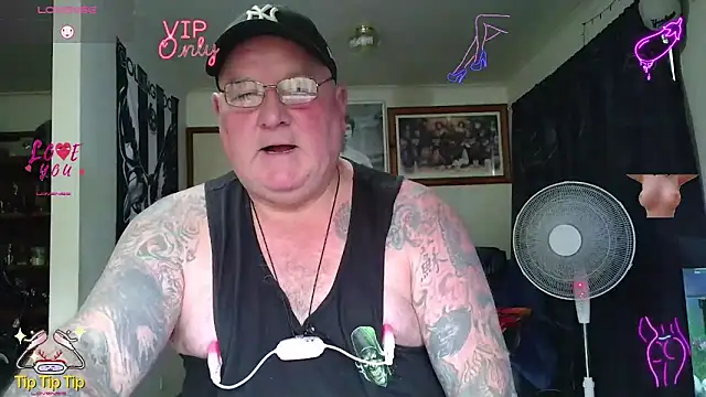 Snapshot of HOTANAL chatting on June 2026 01:50:02 AM HOTANAL online show from June 2026 01:50:02 AM